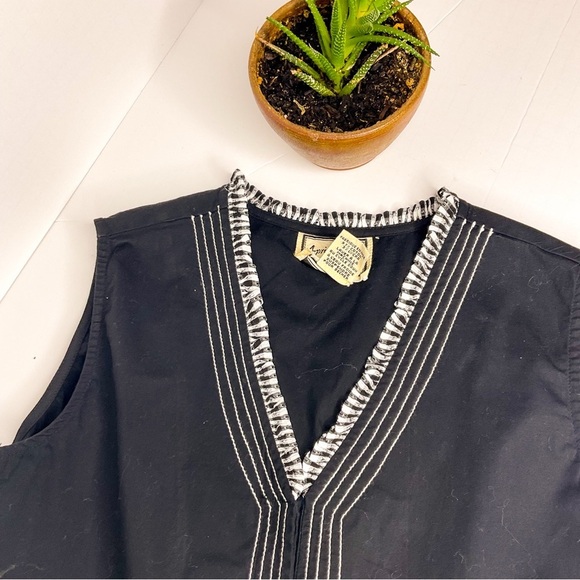 VINTAGE April Cornell Black Cotton Tank Top Button Up Blouse - Picture 7 of 12